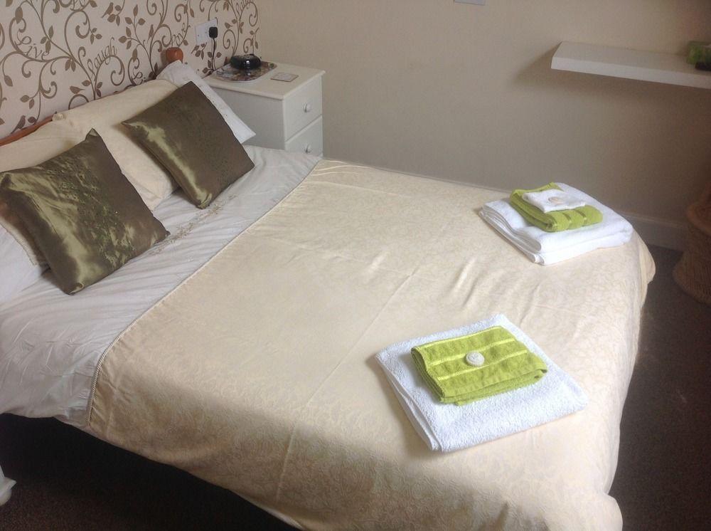Cleasewood Guest House Great Yarmouth Buitenkant foto