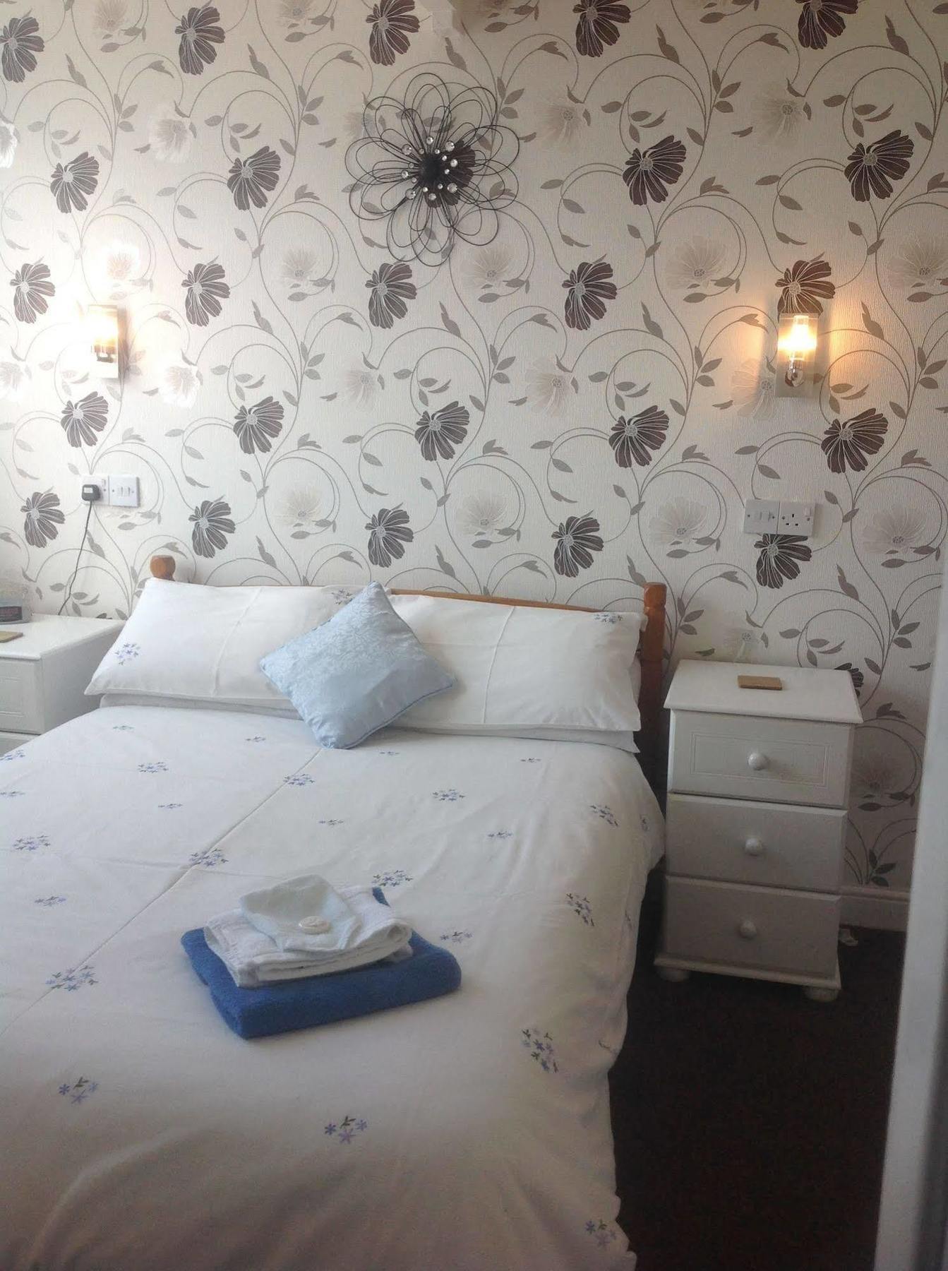 Cleasewood Guest House Great Yarmouth Buitenkant foto